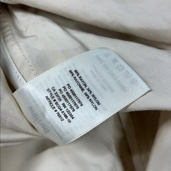 Aritzia Wilfred Phase tie cream
sports trench coat Large - Picture 10 of 11